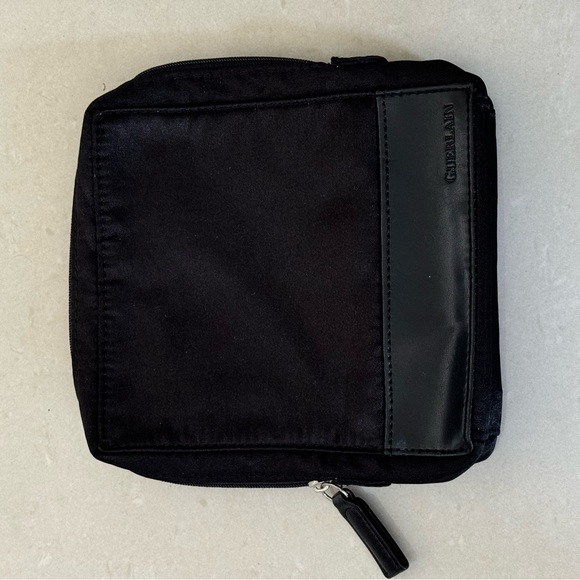 Guerlain makeup bag - Picture 3 of 7